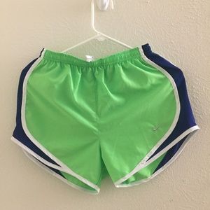 Women's Nike Tempo Short